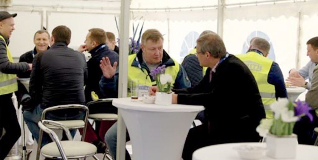 Internt messe og live præsentation af nyudviklet betonblokplante